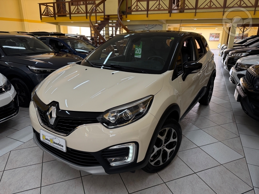 CAPTUR 1.6 16V FLEX INTENSE AUTOMÁTICO - 2020 - NOVO HAMBURGO