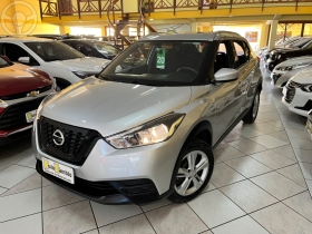 kicks 1.6 16v flex s xtronic 4p automatico 2020 novo hamburgo