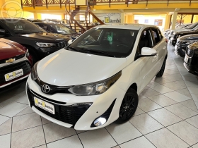 yaris 1.5 xs 16v flex 4p automatico 2019 novo hamburgo