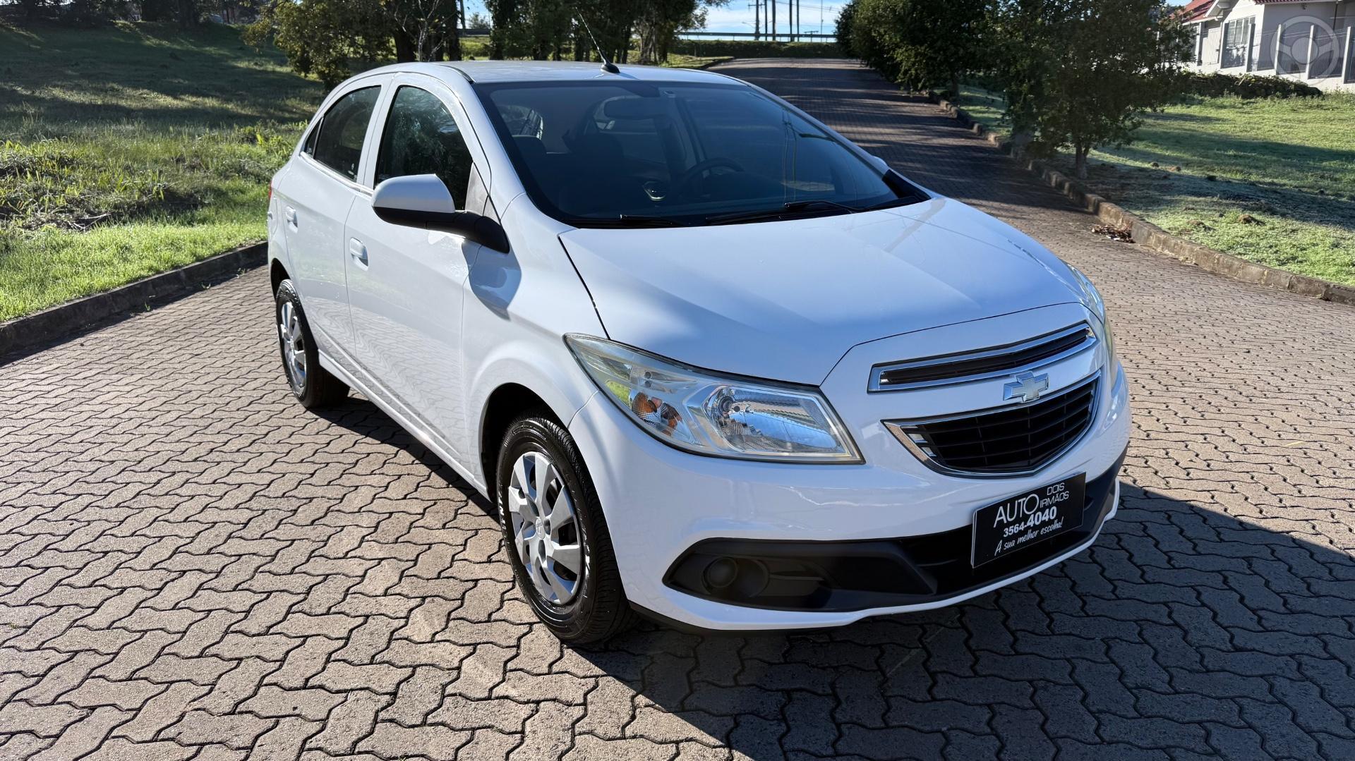 ONIX 1.0 LT1 12V FLEX 4P MANUAL - 2013 - DOIS IRMãOS