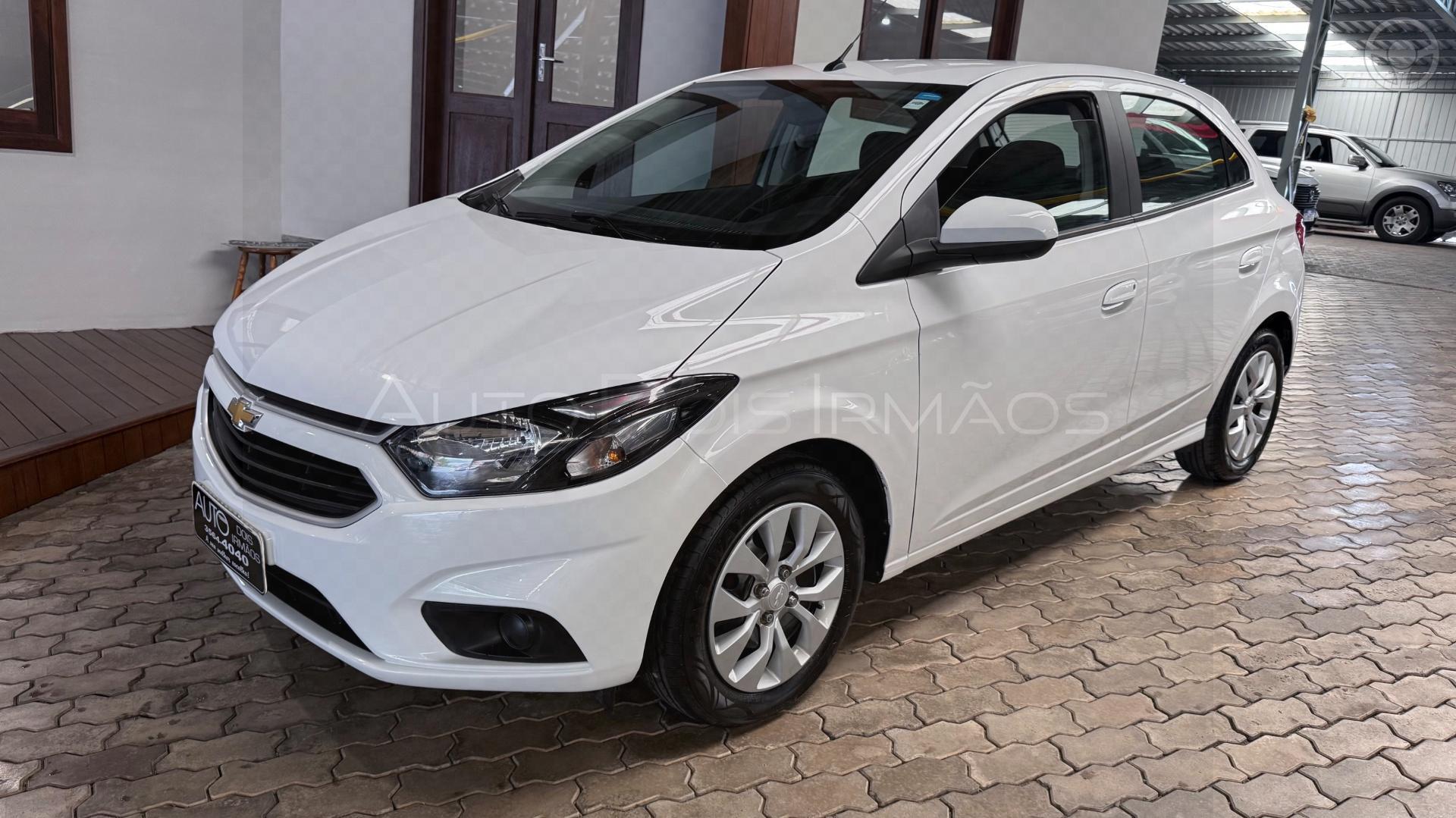ONIX 1.4 MPFI LT 8V FLEX 4P MANUAL - 2018 - DOIS IRMãOS