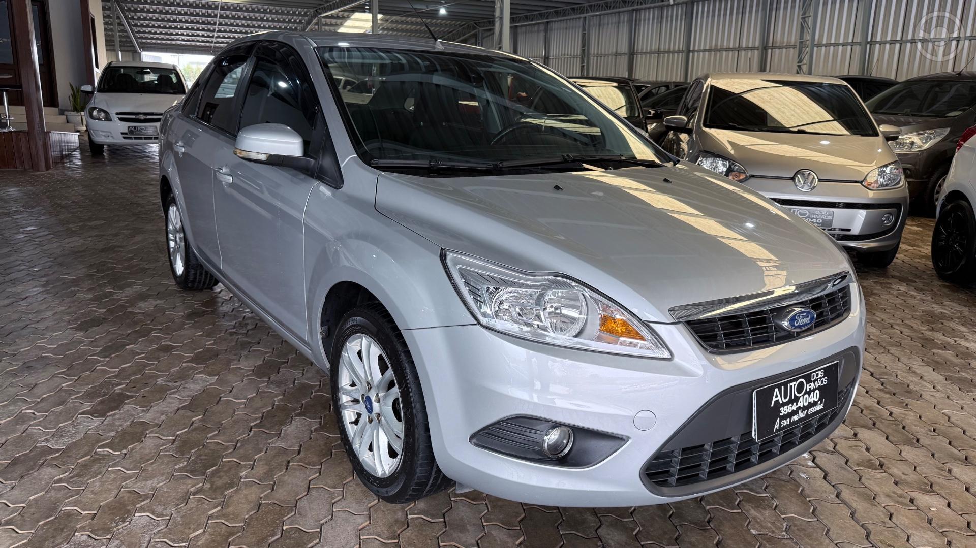 FOCUS 2.0 SEDAN 16V 4P MANUAL - 2012 - DOIS IRMãOS