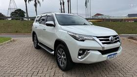 hilux sw4 2.8 srx 4x4 16v turbo intercooler diesel 4p automatico 2020 dois irmaos