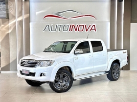 hilux cd srv 4x4 2.7 flex 16v aut. 2014 ivoti