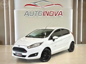 fiesta 1.5 16v flex mec. 5p 2015 ivoti
