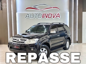 hilux sw4 srv d4 d 4x4 3.0 tdi dies. aut  2008 ivoti