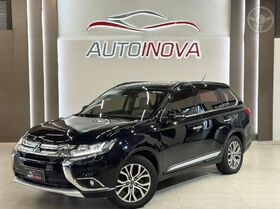 outlander 2.2 165cv diesel aut.  2016 ivoti