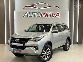 hilux sw4 srx 4x4 2.8 tdi 16v dies. aut.  2019 ivoti