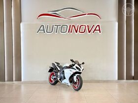 yzf r 1 1000  2010 ivoti