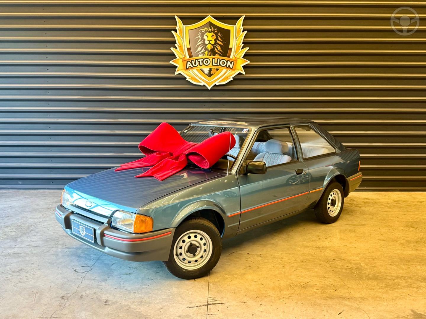 Ford Escort 1.0 HOBBY 8V GASOLINA 2P MANUAL 1994