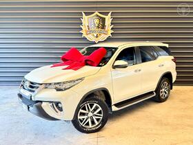 hilux sw4 2.8 srx 4x4 7 lugares 16v turbo intercooler diesel 4p automatico 2019 caxias do sul
