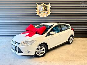 focus 1.6 se 16v flex 4p automatico 2015 caxias do sul