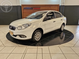 grand siena attractive 49.000 2019 passo fundo