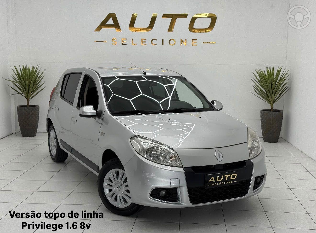 SANDERO 1.6 PRIVILEGE 8V HI-FLEX 4P MANUAL - 2012 - CAXIAS DO SUL