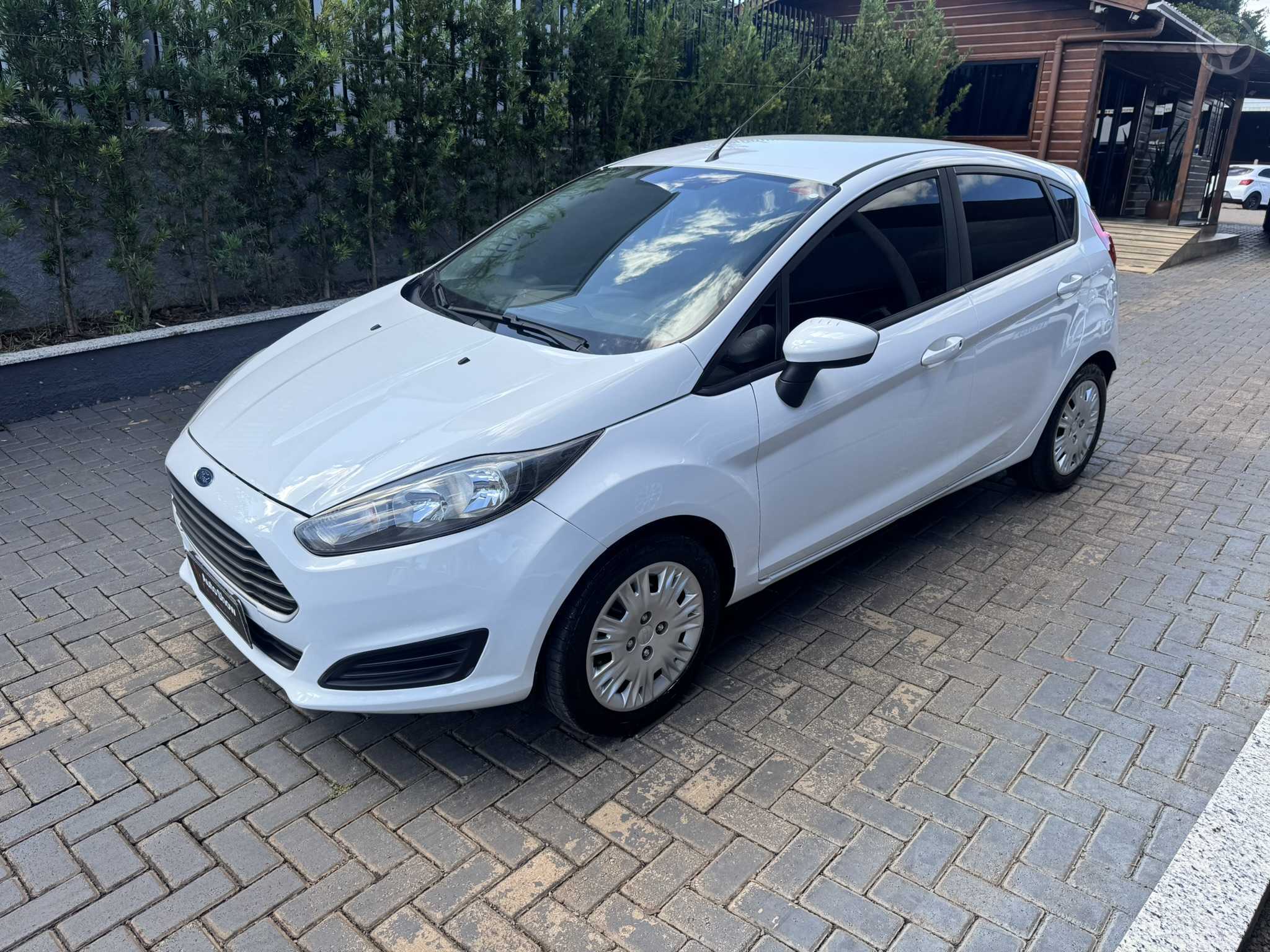 FIESTA 1.5 MANUAL - 2016 - TAPEJARA