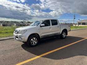 hilux srv 2010 tapejara