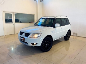 PAJERO TR4 2.0 4X2 16V 140CV FLEX 4P AUTOMÁTICO