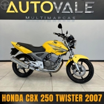 cbx 250 twister 2007 vale real