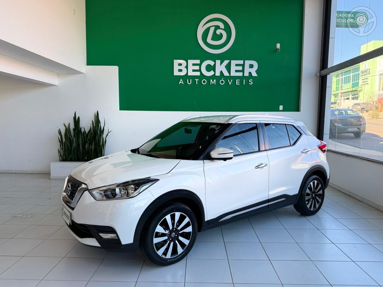 KICKS 1.6 16V FLEX SL 4P XTRONIC - 2019 - SANTA CRUZ DO SUL