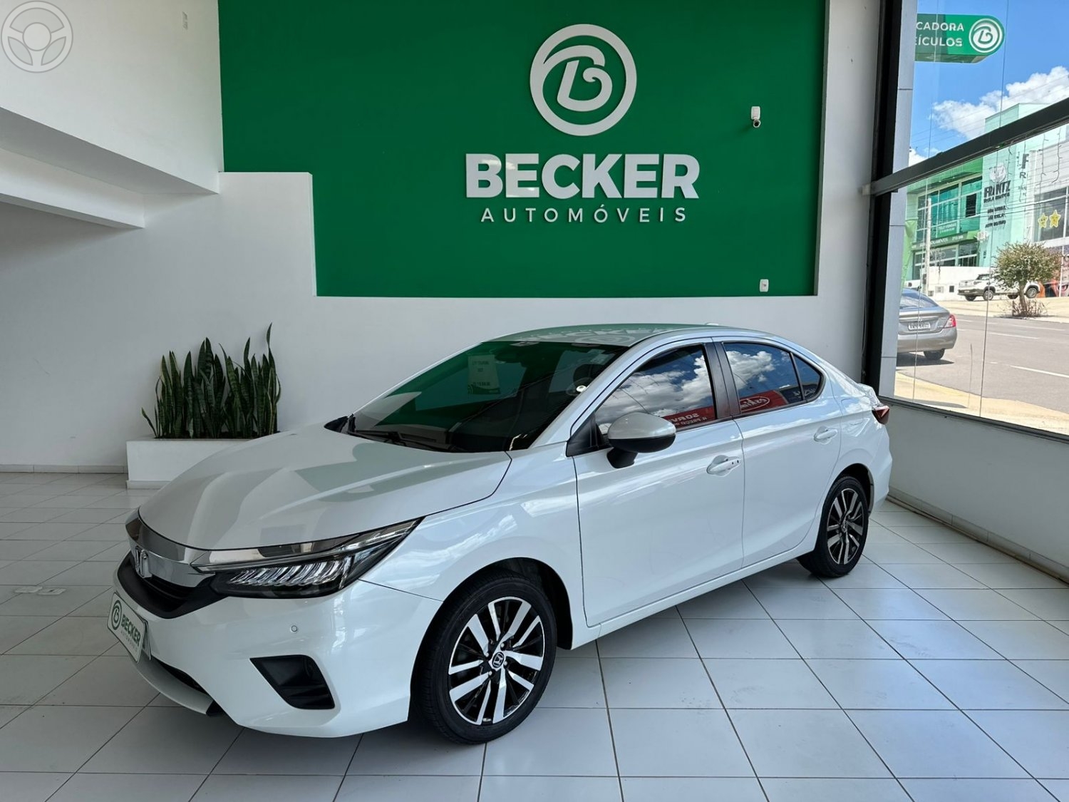 CITY 1.5 SEDAN TOURING 16V FLEX 4P AUTOMÁTICO - 2023 - SANTA CRUZ DO SUL