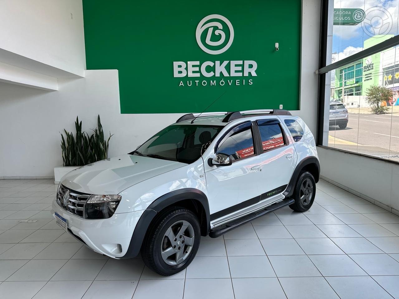 DUSTER 2.0 DYNAMIQUE 4X2 16V FLEX 4P AUTOMÁTICO - 2014 - SANTA CRUZ DO SUL