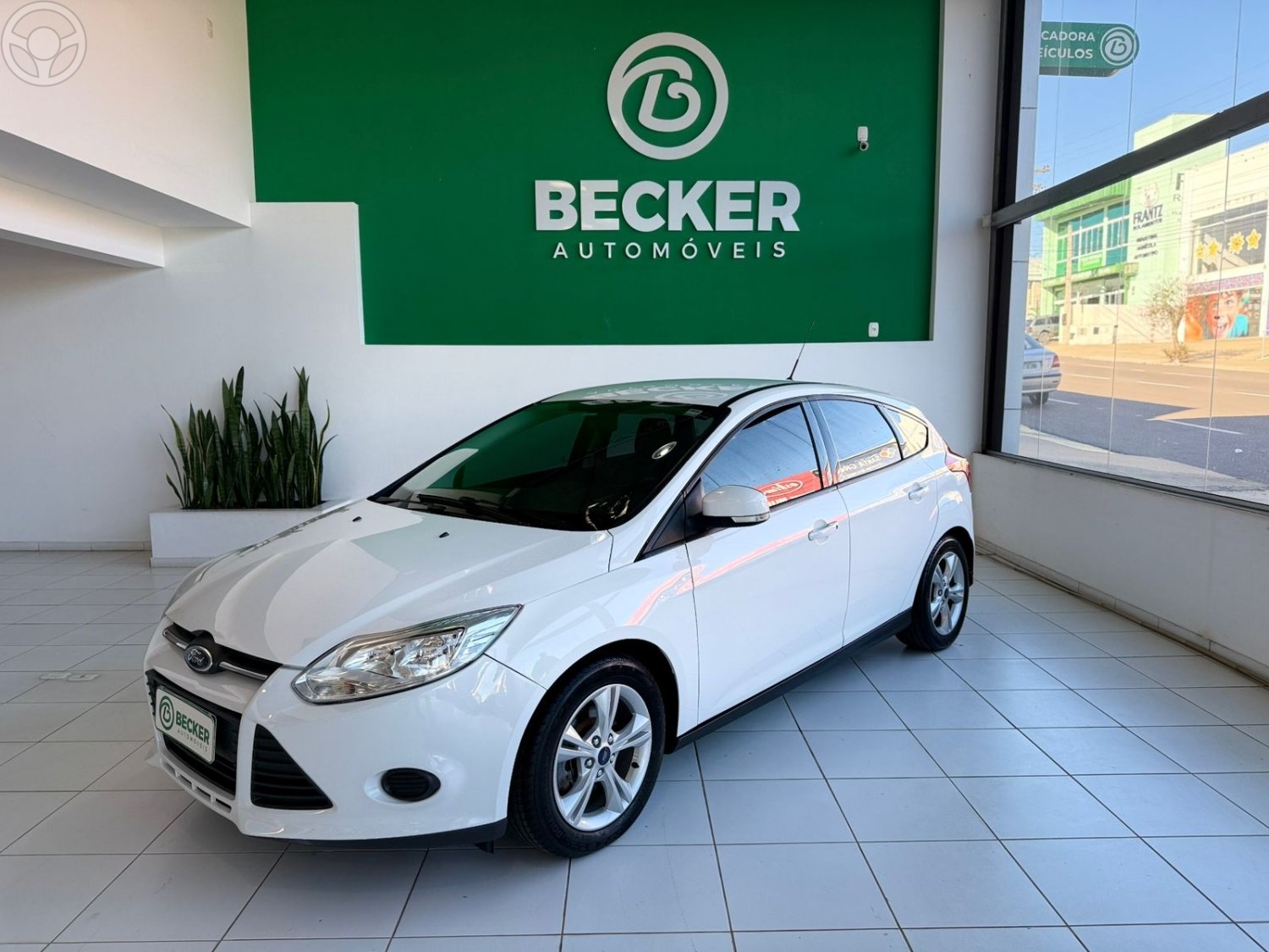 FOCUS 1.6 SE HATCH 16V FLEX 4P AUTOMÁTICO - 2014 - SANTA CRUZ DO SUL
