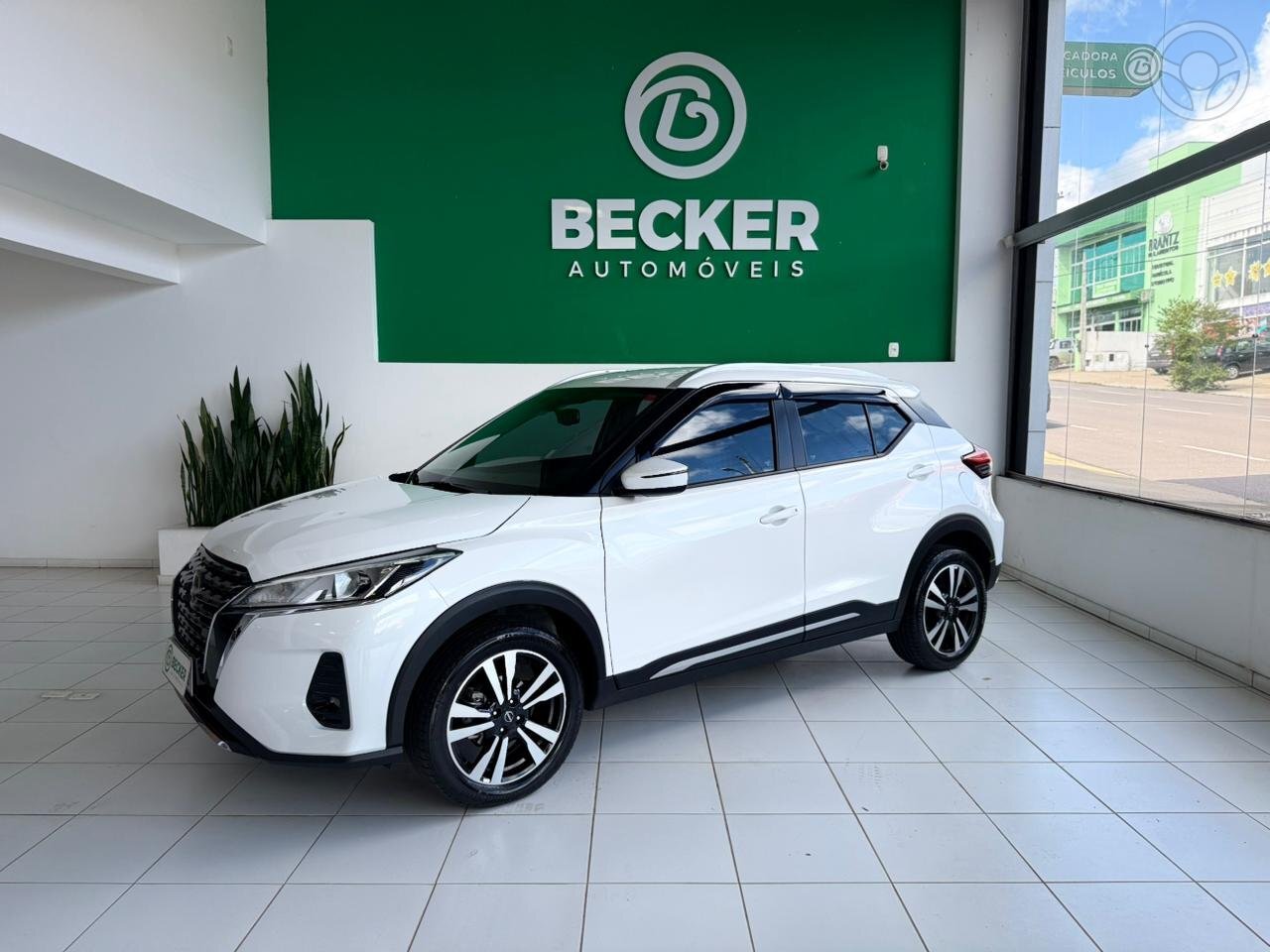 KICKS 1.6 ADVANCE 16V FLEX 4P AUTOMÁTICO - 2025 - SANTA CRUZ DO SUL