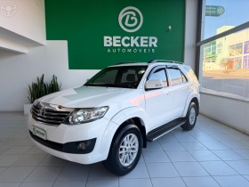 hilux sw4 2.7 sr 4x2 16v flex 4p automatico 2015 santa cruz do sul