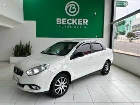 grand siena 1.4 mpi attractive 8v flex 4p manual 2017 santa cruz do sul