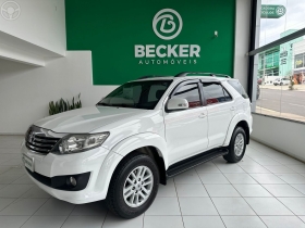 hilux sw4 2.7 4x4 16v 4p manual 2014 santa cruz do sul