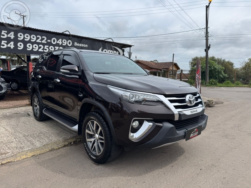 HILUX SW4 2.8 SRX 4X4 16V TURBO INTERCOOLER DIESEL 4P AUTOMÁTICO - 2016 - SãO FRANCISCO DE PAULA