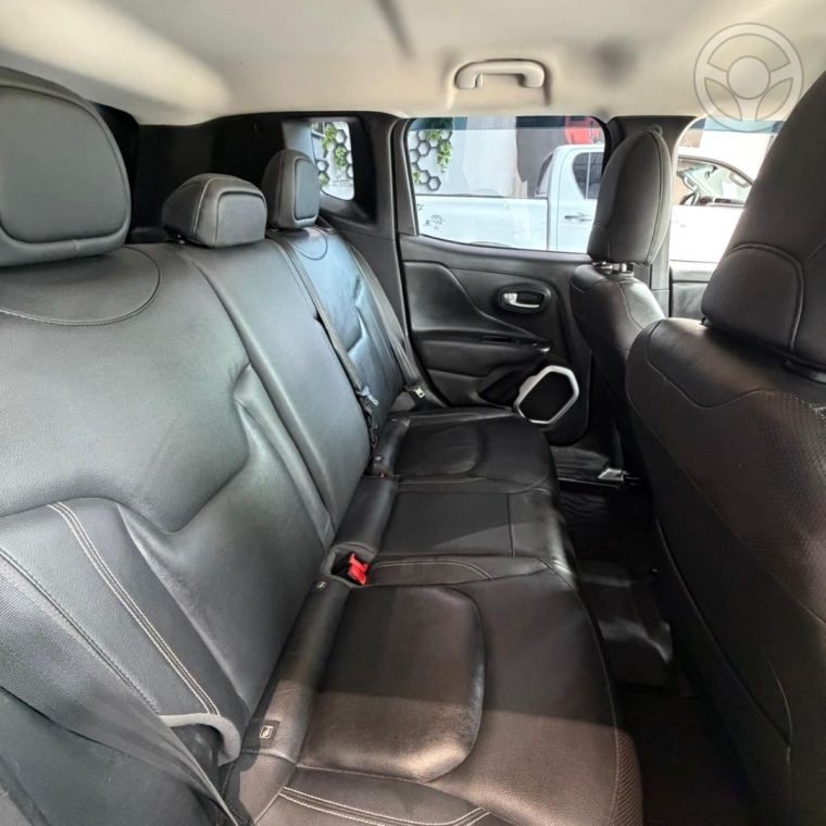 JEEP - RENEGADE 1.8 16V FLEX LONGITUDE 4P AUTOMÁTICO - 2019/2020 - CINZA - R$ 84.900,00
