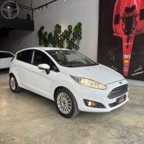 FIESTA 1.6 TITANIUM HATCH 16V FLEX 4P AUTOMÁTICO