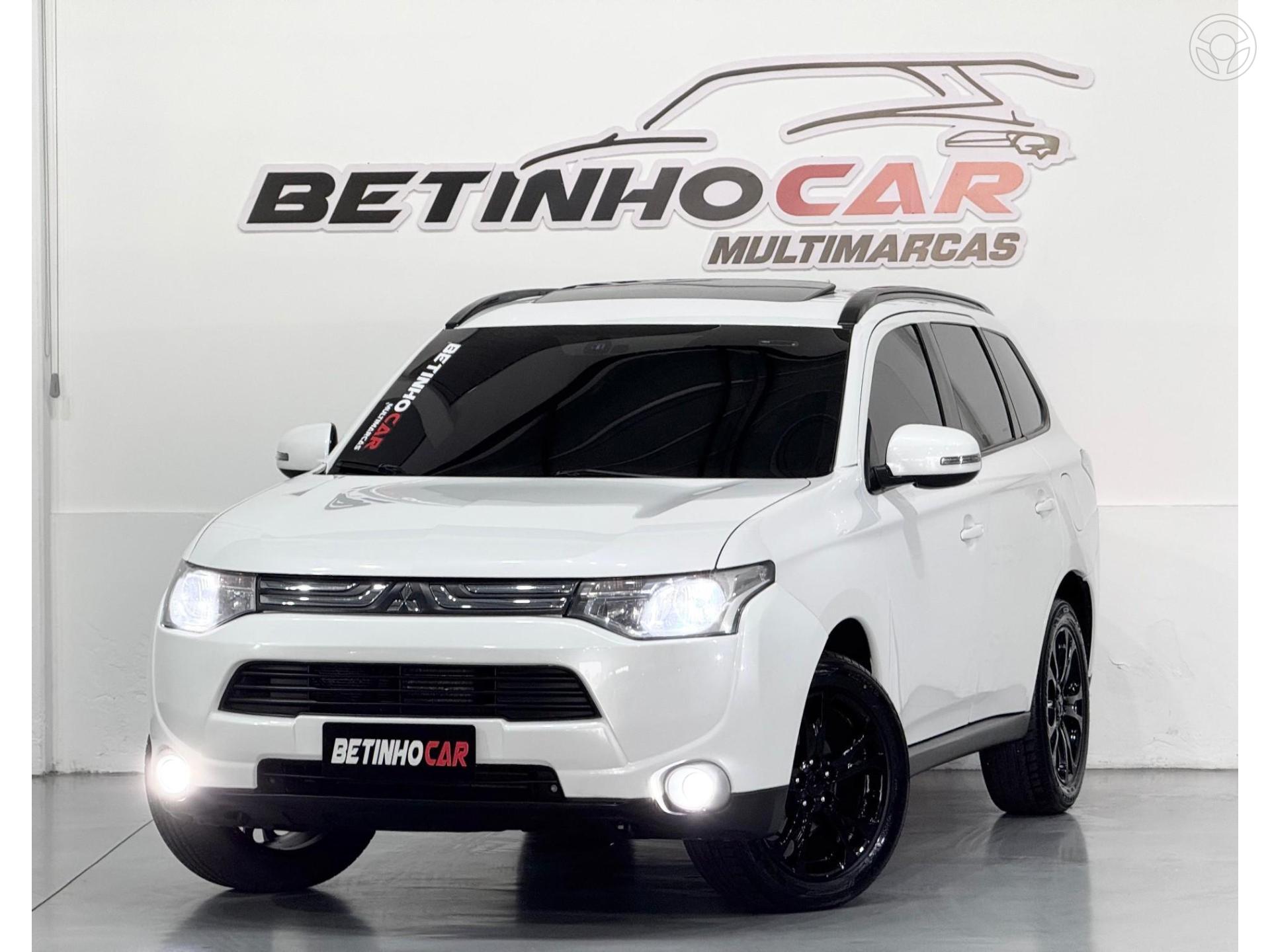 OUTLANDER 2.0 16V 4P AUTOMÁTICO - 2015 - ESTâNCIA VELHA