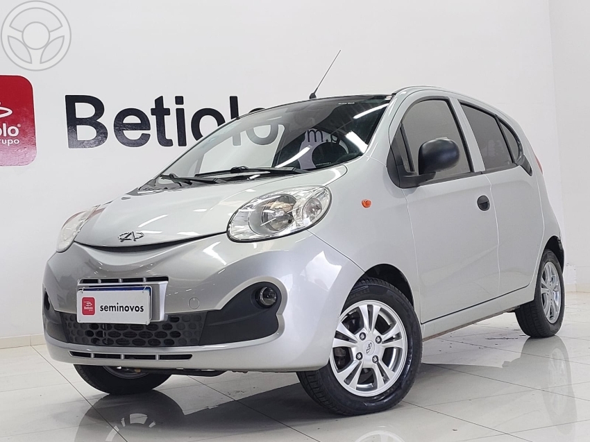 QQ 1.0 MPFI 12V 4P MANUAL - 2018 - CAXIAS DO SUL