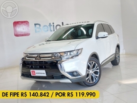 outlander 2.2 4x4 16v diesel 4p automatico 2018 caxias do sul