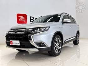 outlander 3.0 gt 4x4 v6 24v 4p automatico 2016 caxias do sul