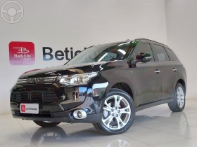 outlander 3.0 gt 4x4 v6 24v 4p automatico 2015 caxias do sul