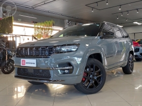 commander 2.0 hurricane blackhawk 4x4 turbo 4p automatico 2025 caxias do sul