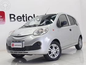 qq 1.0 mpfi 12v 4p manual 2018 caxias do sul