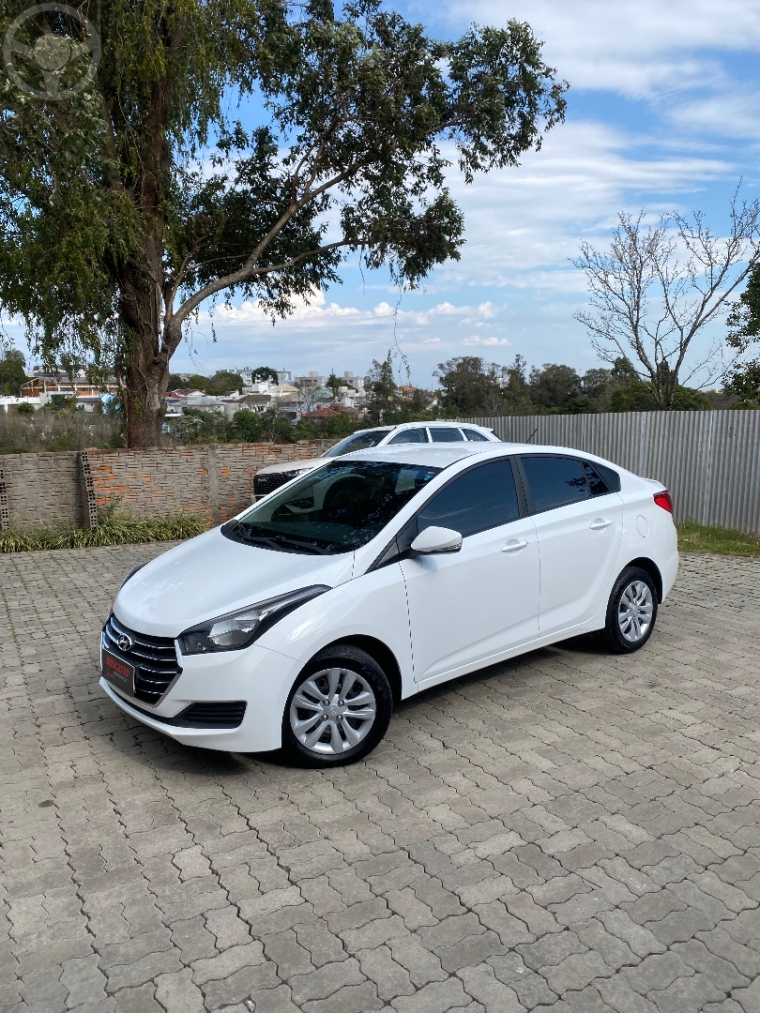 HB20S 1.6 COMFORT PLUS 16V FLEX 4P AUTOMÁTICO - 2017 - PASSO FUNDO