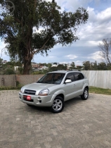 tucson 2.0 mpfi gls base 16v 143cv 2wd flex 4p automatico 2013 passo fundo