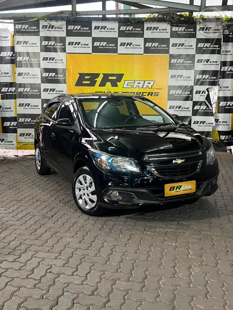 ONIX 1.4 MPFI LT 8V FLEX 4P MANUAL - 2013 - CAXIAS DO SUL