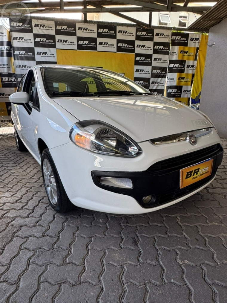 PUNTO 1.4 ATTRACTIVE 8V FLEX 4P MANUAL - 2013 - CAXIAS DO SUL