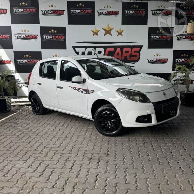 SANDERO 1.0 EXPRESSION 16V FLEX 4P MANUAL - 2014 - CAXIAS DO SUL