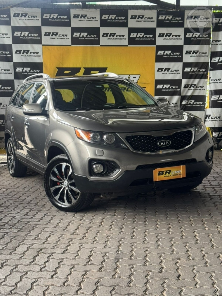 SORENTO 2.4 EX2 4X2 16V 4P 7 LUGARES AUTOMÁTICO - 2012 - CAXIAS DO SUL