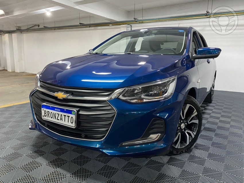 ONIX 1.0PREMIER II PLUS 12V TURBO FLEX 4P AUTOMÁTICO - 2025 - PORTO ALEGRE