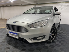 focus 2.0 titanium hatch 16v flex 4p automatico 2016 porto alegre
