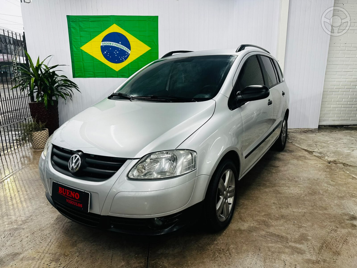 SPACEFOX 1.6 MI TREND 8V FLEX 4P MANUAL - 2010 - CAMPO BOM
