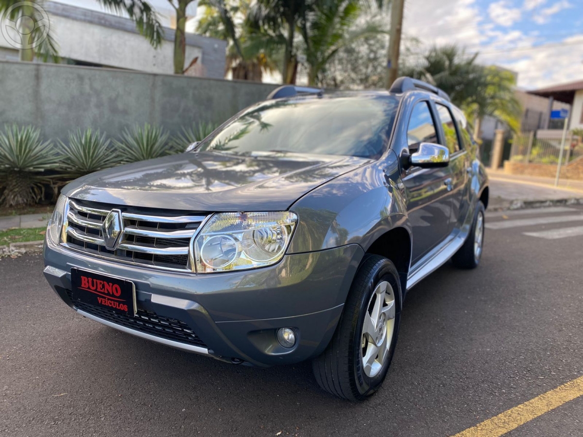 DUSTER 1.6 DYNAMIQUE 4X2 16V FLEX 4P MANUAL - 2014 - CAMPO BOM